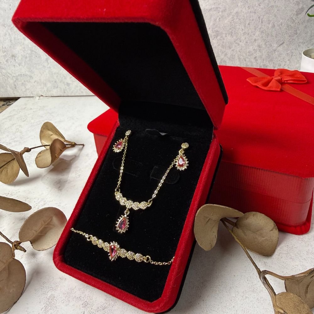 Luna spark ensemble - Image 3